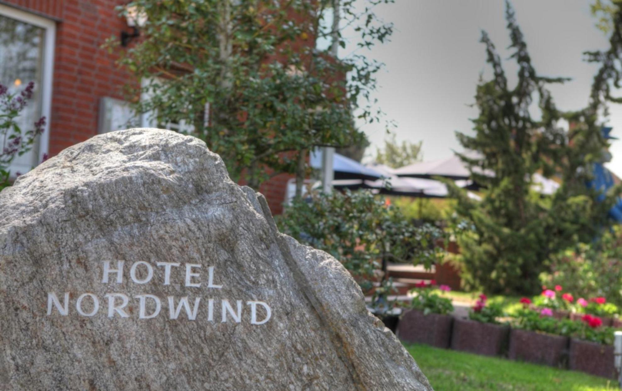 Hotel Nordwind Ломе Екстериор снимка